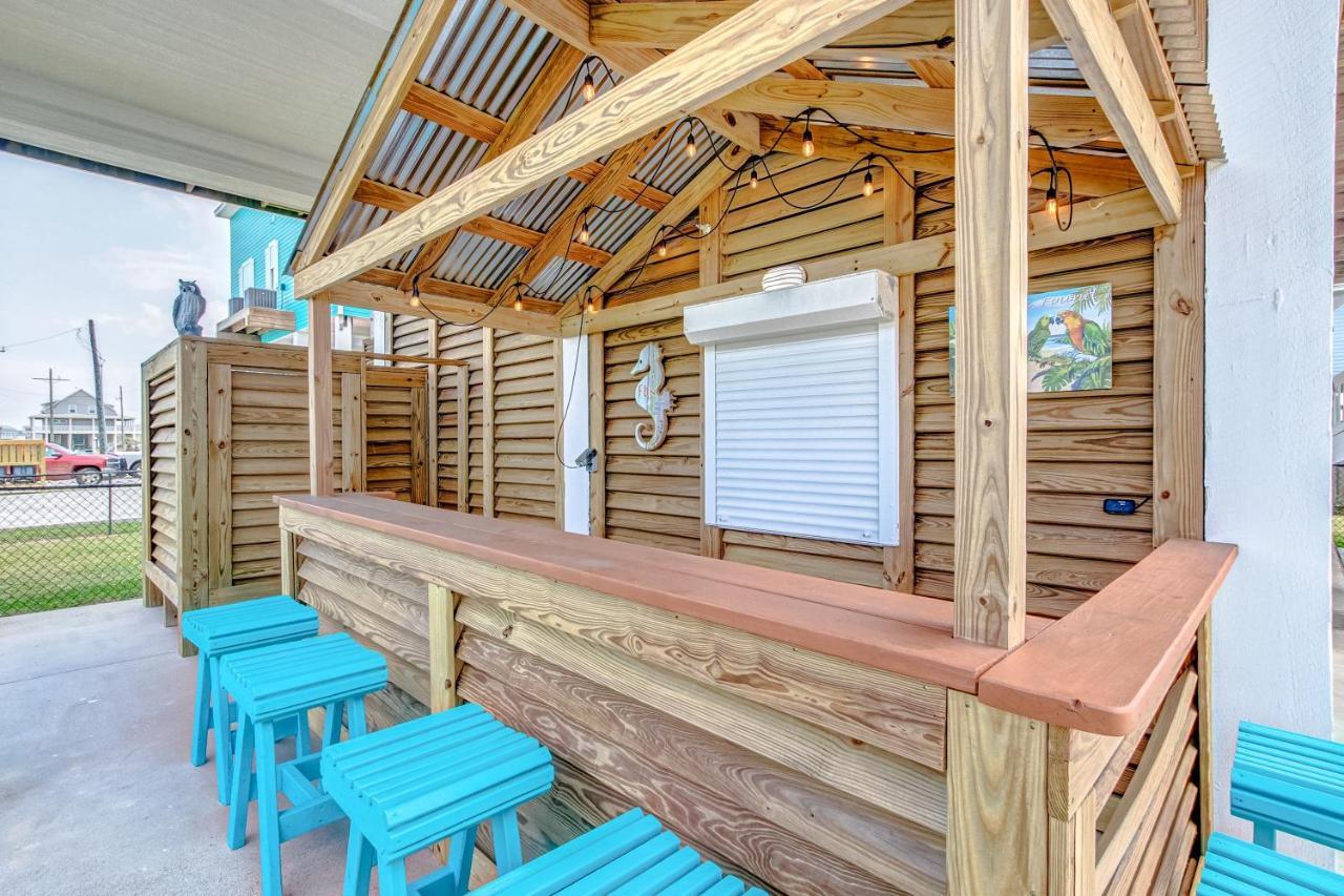 Spring Break Specials! Front Row Views - Tiki Bar - Playground Villa Bolivar Peninsula Екстериор снимка